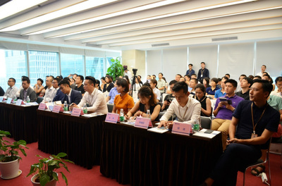 深耕“共享经济+信息发布+大数据”，引领防走失穿戴设备新时代